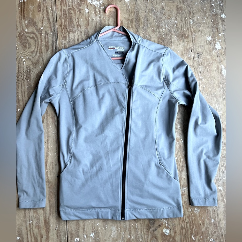 Grey’s Anatomy scrub zip up jacket